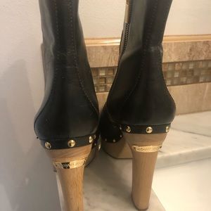 Must have Michael Kors boots